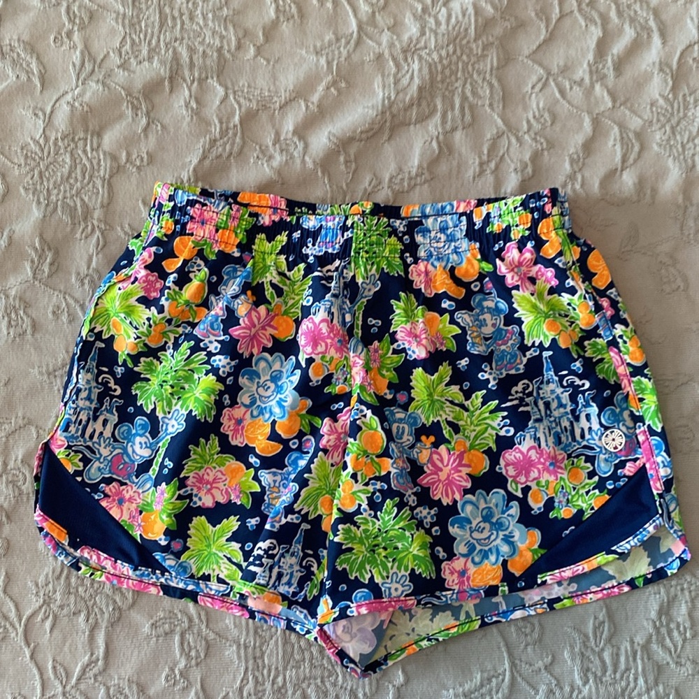 Lilly Pulitzer Disney Parks Collection Shorts Size XXS Minnie castle print